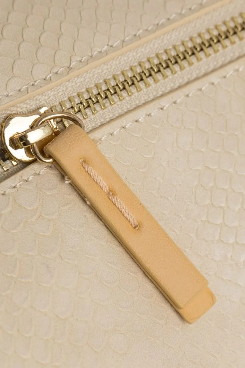 Borsa a mano e a tracolla donna “Manila Grace” S3/W/B828EU Collezione Primavera/Estate 2025 – Sabbia