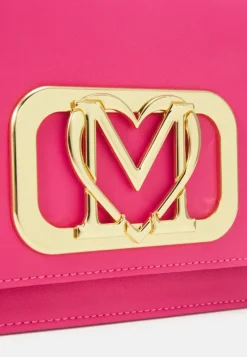 Borsa a mano e tracolla donna “Love Moschino” JC4110PP1HLF0615 Collezione Primavera/Estate 2025 – Fucsia