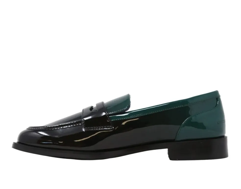 Mocassini donna “Pregunta” 2325014 Collezione Autunno/Inverno 2024/2025 – Nero e verde