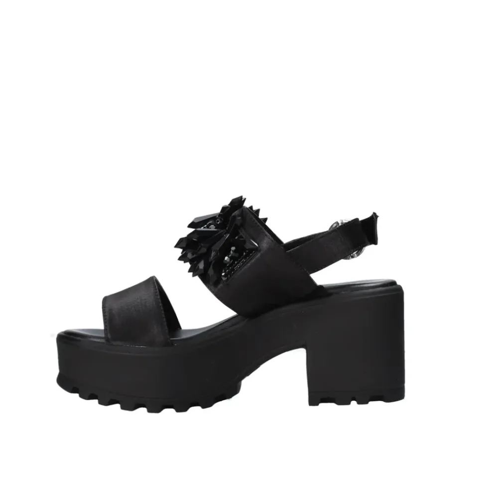 Sandali donna “Cult” CLE103456 Collezione Primavera/Estate 2025 – Nero