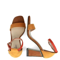 Sandali donna “Menbur” 22486 Collezione Primavera/Estate 2025 – Camel e Arancio