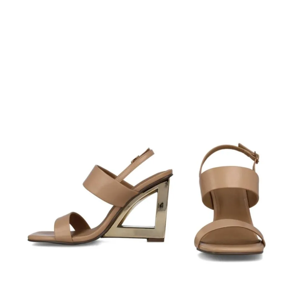 Sandali donna “Menbur” 24085 Collezione Primavera/Estate 2025 – Nude/Nero