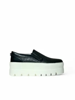 Sneakers donna “Cult” CLE102978 Collezione Primavera/Estate 2025 – Nero