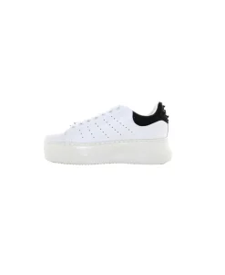 Sneakers donna “Cult” CLW423602 Collezione Primavera/Estate 2025 – Bianco e nero