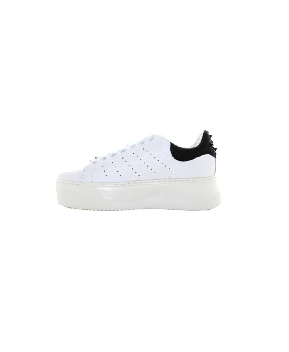 Sneakers donna “Cult” CLW423602 Collezione Primavera/Estate 2025 – Bianco e nero