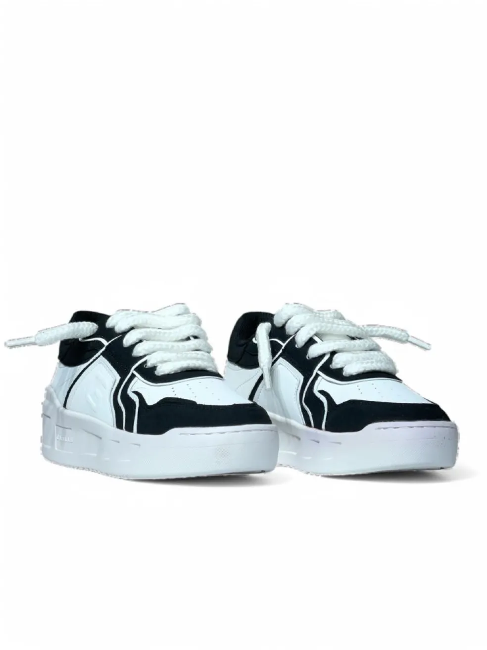Sneakers donna “Gaelle Paris” GACAW00049 Collezione Primavera/Estate 2025 – Bianco e nero