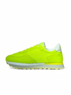 Sneakers donna “Gaelle Paris” GACAW00025 Collezione Primavera/Estate 2025 – Verde cedro/Fucsia fluo