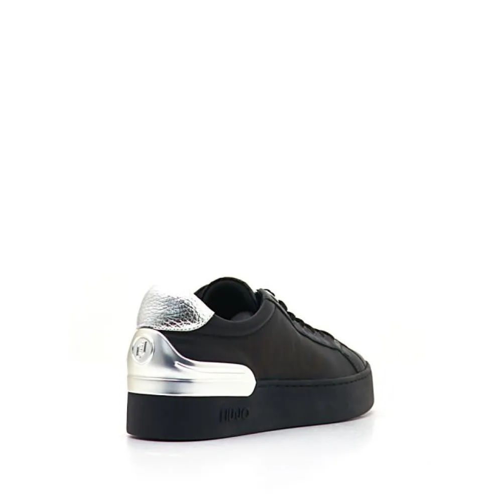Sneakers donna “Liu Jo” Silvia 65 Collezione Autunno/Inverno 2024/2025 – Nero e Argento