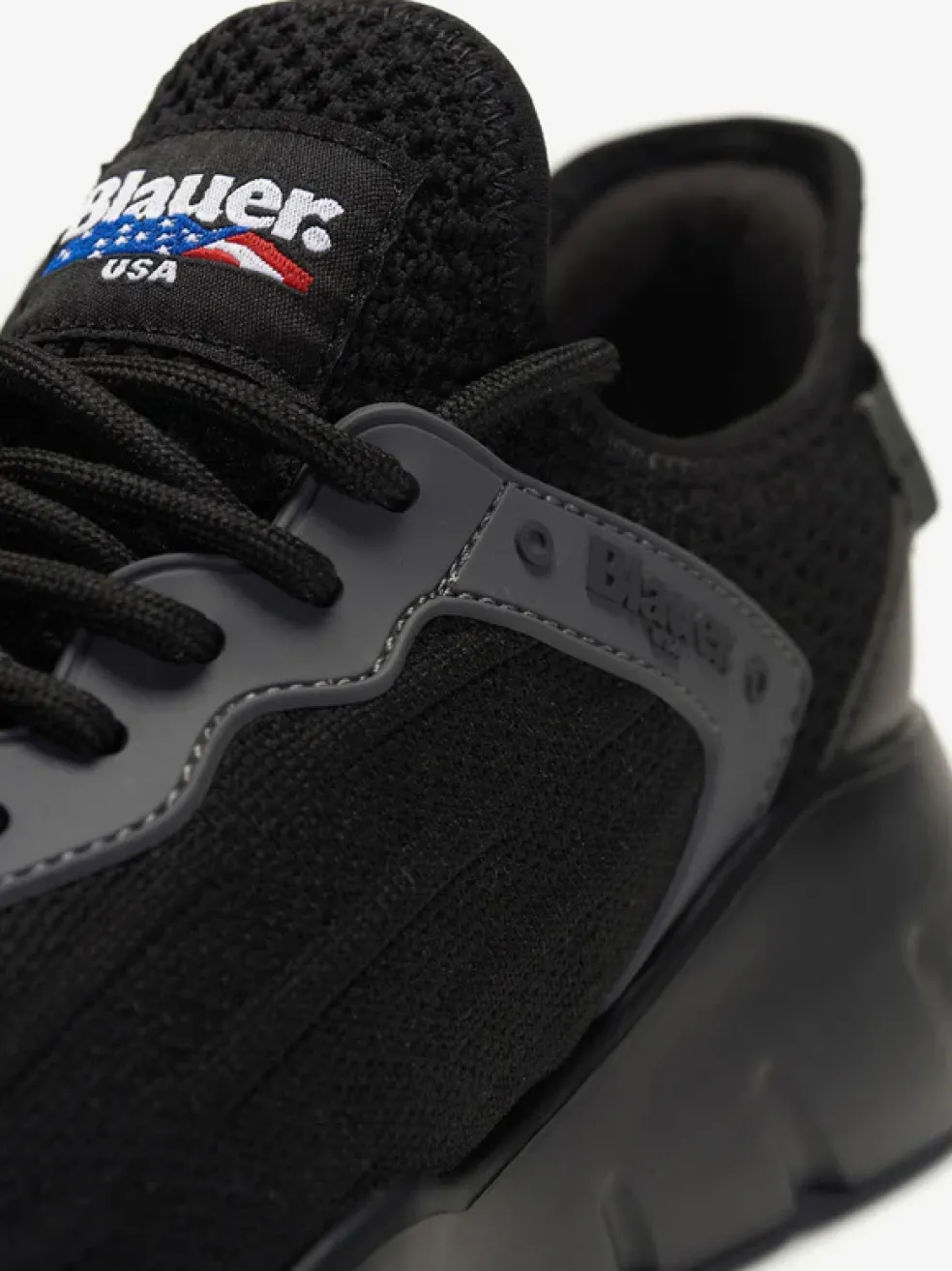 Sneakers Uomo “Blauer” HULETT01 Collezione Primavera/Estate 2025 – Nero/Bianco